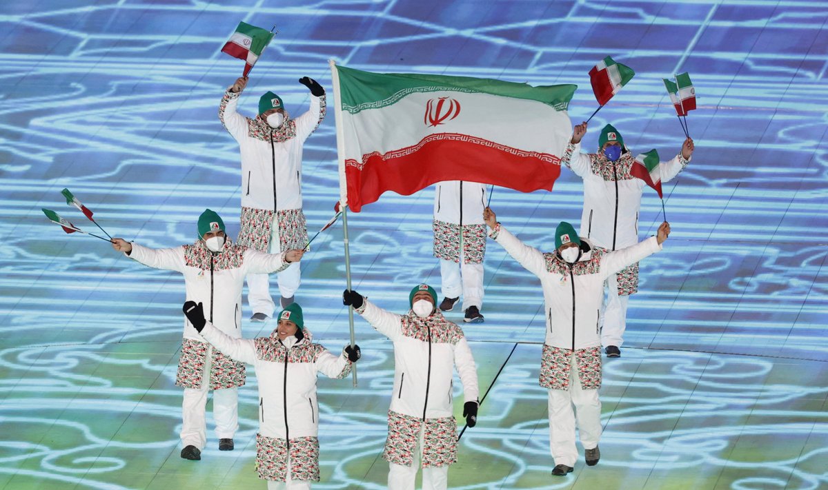 Iraani koondis Pekingi olümpiamängude avatseremoonial.