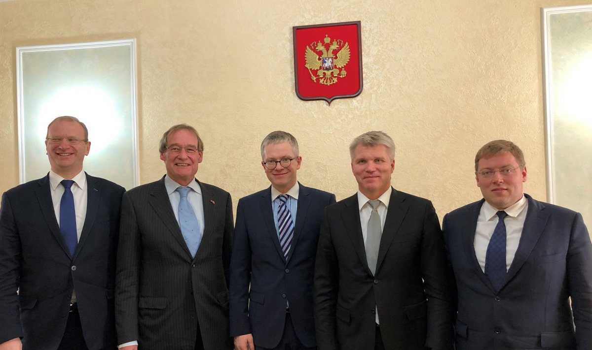 Janek Mäggi kohtumas Venemaa spordiministri Pavel Kolobkoviga (paremalt teine)