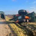 Камни, коровы, ветер и ветки: авария с сельхозтехникой привела к убытку в 140 000 евро