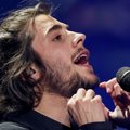 SKANDAAL: Ülbeks läinud? Eurovisioni võitja Salvador Sobral viskas Portugali põlenguohvrite kontserdil rõveda killu