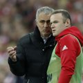 Wayne Rooney avaldas Jose Mourinho peatreeneri aja tagamaid: mürgine õhkkond levis köögitoimkonnani välja