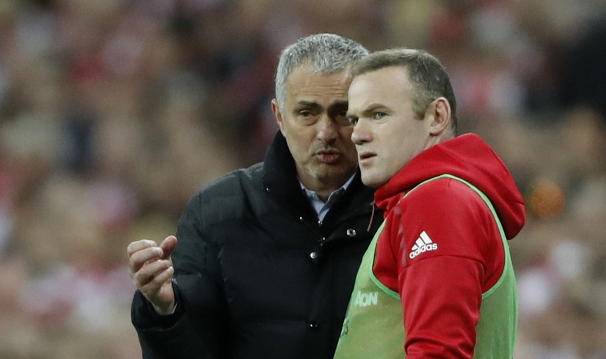 Jose Mourinho ja Wayne Rooney