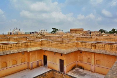 Jaipuri peamiste vaatamisväärsuste hulgas on Nahargarhi kindlus. (Foto: Wikimedia Commons / Anupamg)