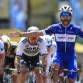 VIDEO | Tour de France'il läks juba esimesel etapil draamaks: Froome suruti teelt välja, liidrisärk läks debütandi selga