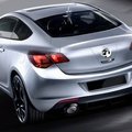 Kas uus kolmeukseline Opel Astra pole mitte kompu?