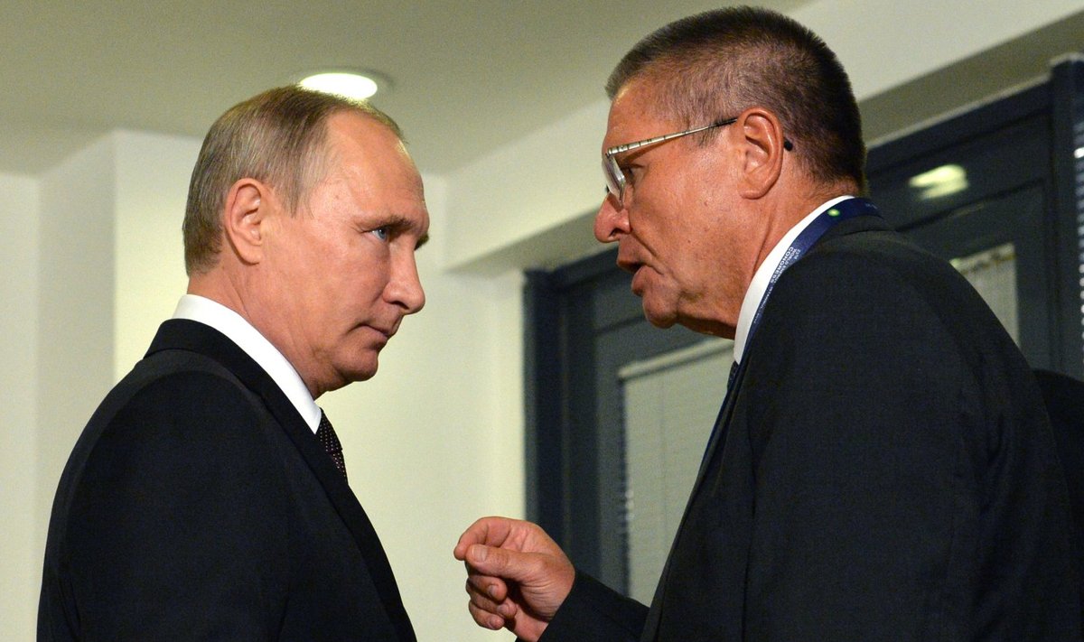 Venemaa president Vladimir Putin ja endine majandusarengu minister Aleksei Uljukajev