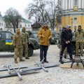 DELFI В УКРАИНЕ | Волонтеры доставили в Киев из Эстонии автомобили и дроны для ВСУ на сумму свыше полумиллиона евро
