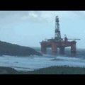 VIDEO: Haruldane avarii - Šotimaal kandsid tormilained randa hiiglasliku naftaplatvormi