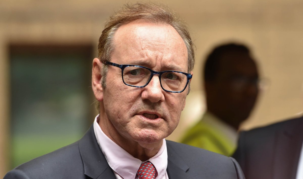 Kevin Spacey Cleared of Sex Offences