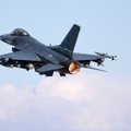 В США первая группа пилотов ВСУ завершила обучение на F-16