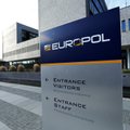 В Европе арестовали 22 подпольных торговцев оружием