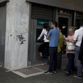 Kas pangajooksu oht? Kreeklased viisid eile pankadest 1,6 miljardit