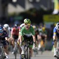 VIDEO | Briti vanameister kordas Tour de France'i rekordit, etappi varjutas ränk kukkumine