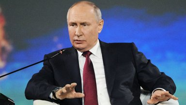 „Безудержный оптимизм и хвастовство“. Мнение экспертов о выступлении Путина на ПМЭФ-2023