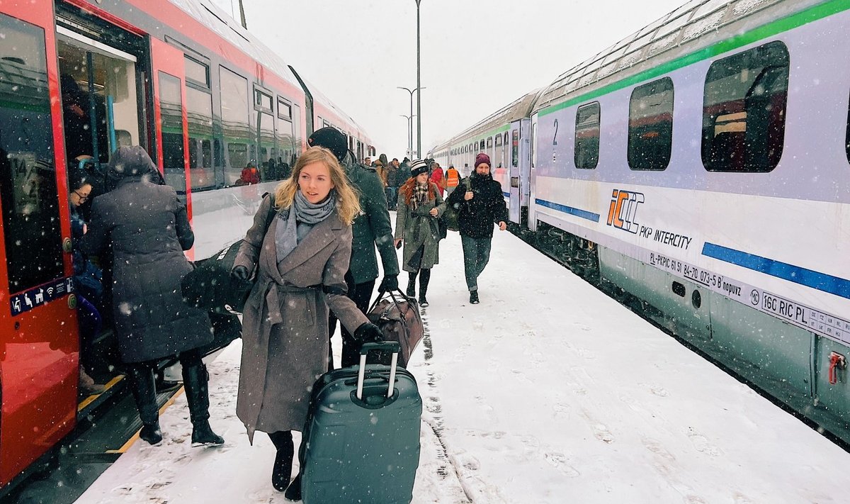 Ümberistumine alguses ehmatas, ent Poola vana rongi sisustus oli tegelikult mugavam.