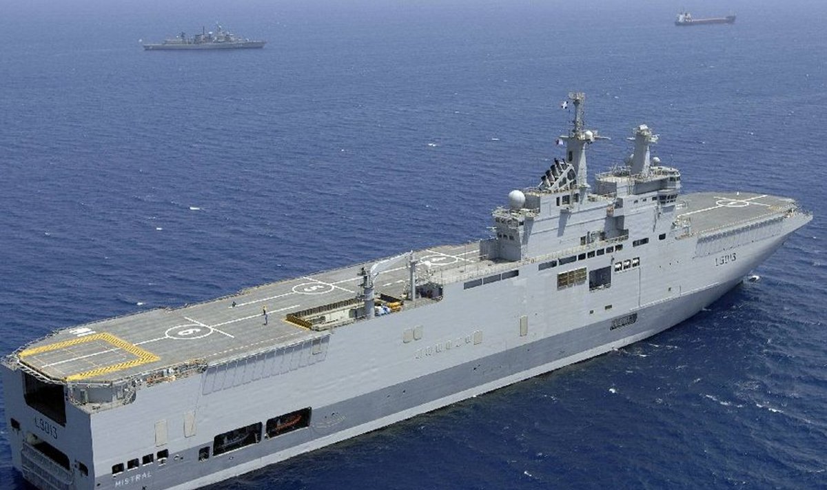 Prantsuse sõjalaev Mistral, mida Venemaa asekaitseministri sõnul on tarvis ennekõike Kaliningradi enklaavi ja Kuriili saarte kaitseks.