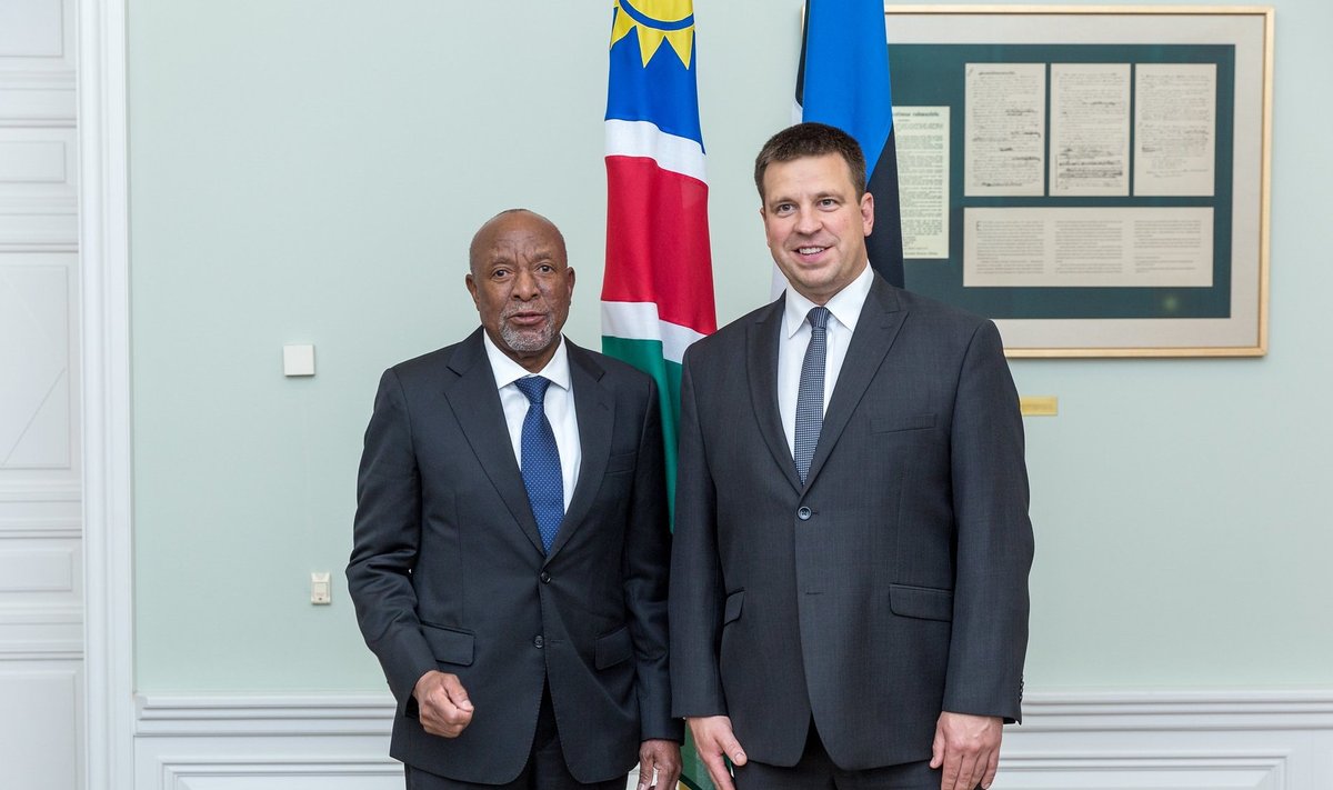 Peaminister Jüri Ratas arutas Namiibia asepresidendi Nangolo Mbumbaga digi- ja hariduskoostöö tihendamist