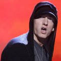 KAKS TILKA VETT: Eminem, eto tõ? Vaata pilte Venemaa avarustes elutsevatest tuntud staaride teisikutest