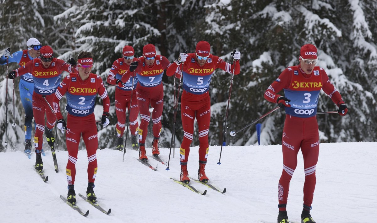 Venemaad ja punast olid Tour de Ski meeste võistluste esiots täis.