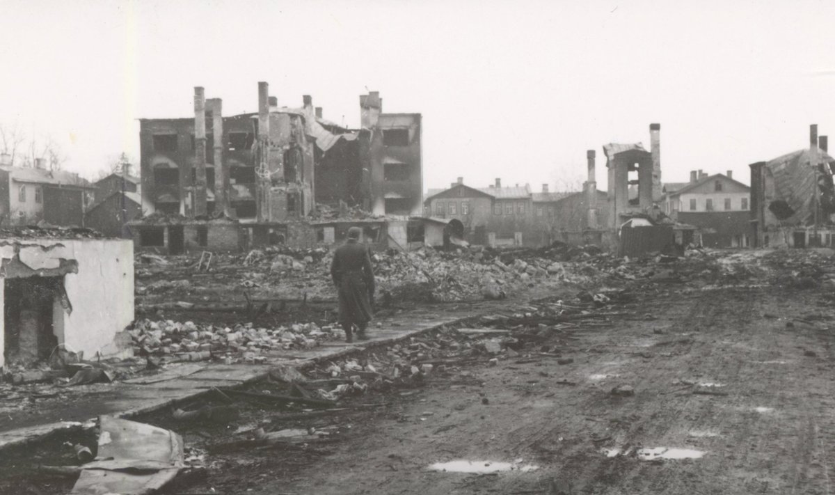 Märtsipommitamine 1944. aastal Tallinnas