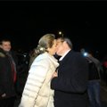 ФОТО: Горько! Ильвес поцеловал свою невесту под одобрительные возгласы толпы