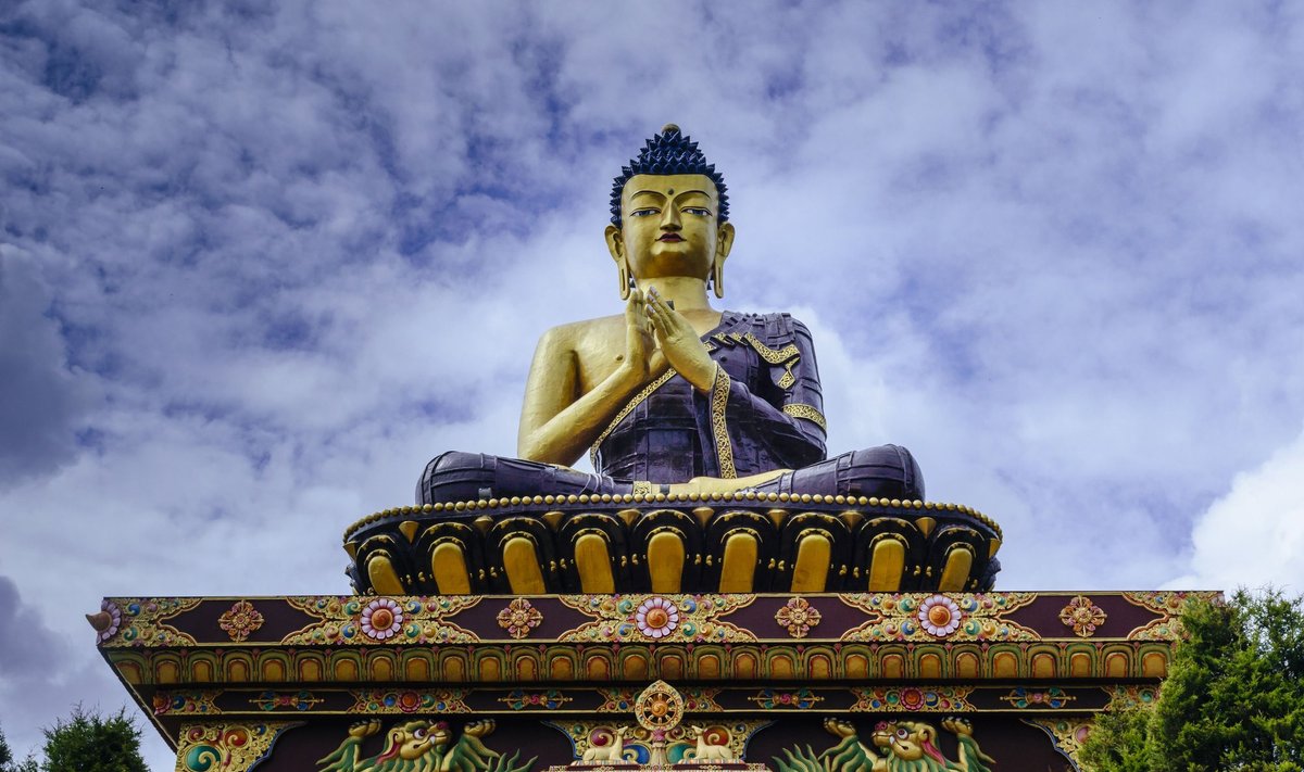 Buddha kuju Ravanglas