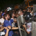 Ереван: у захваченного отдела полиции началась стрельба, убит полицейский