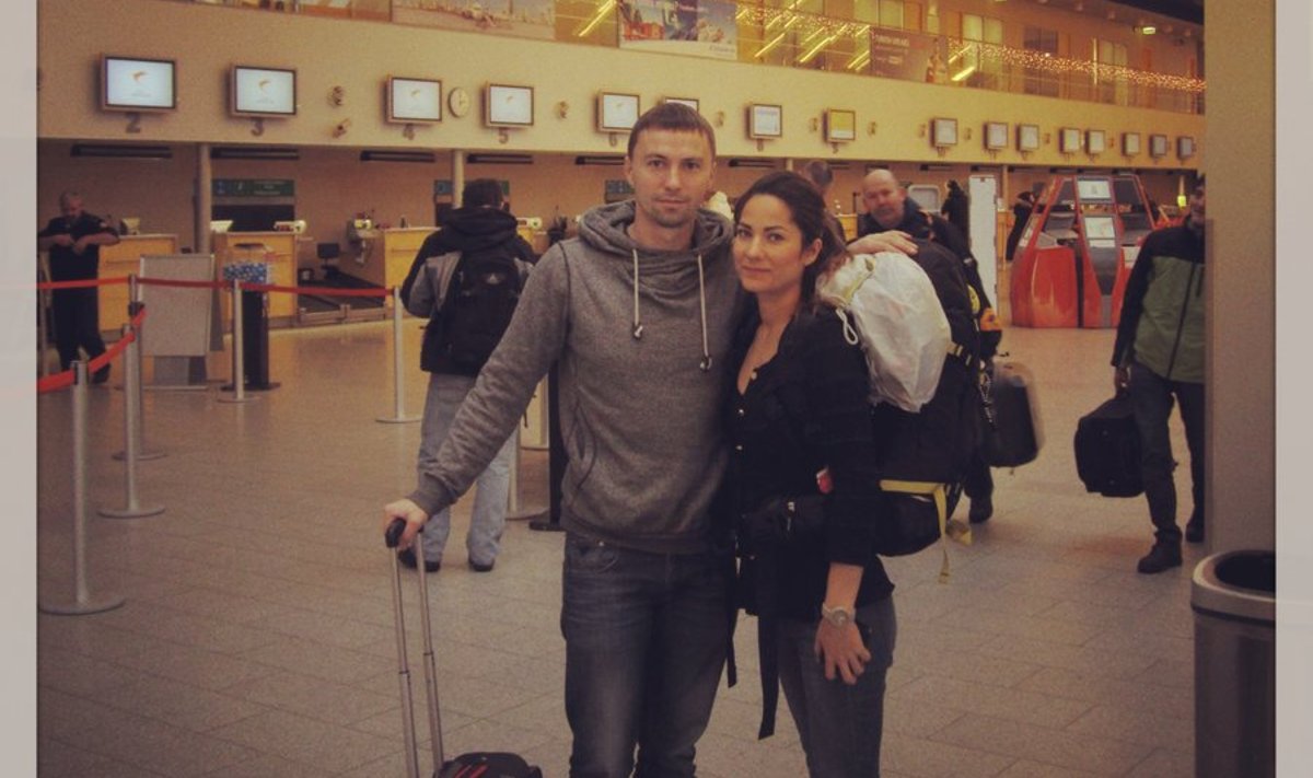 Margus ja Laura alustavad 100-päevast Aasia retke, Tallinna lennujaamas.