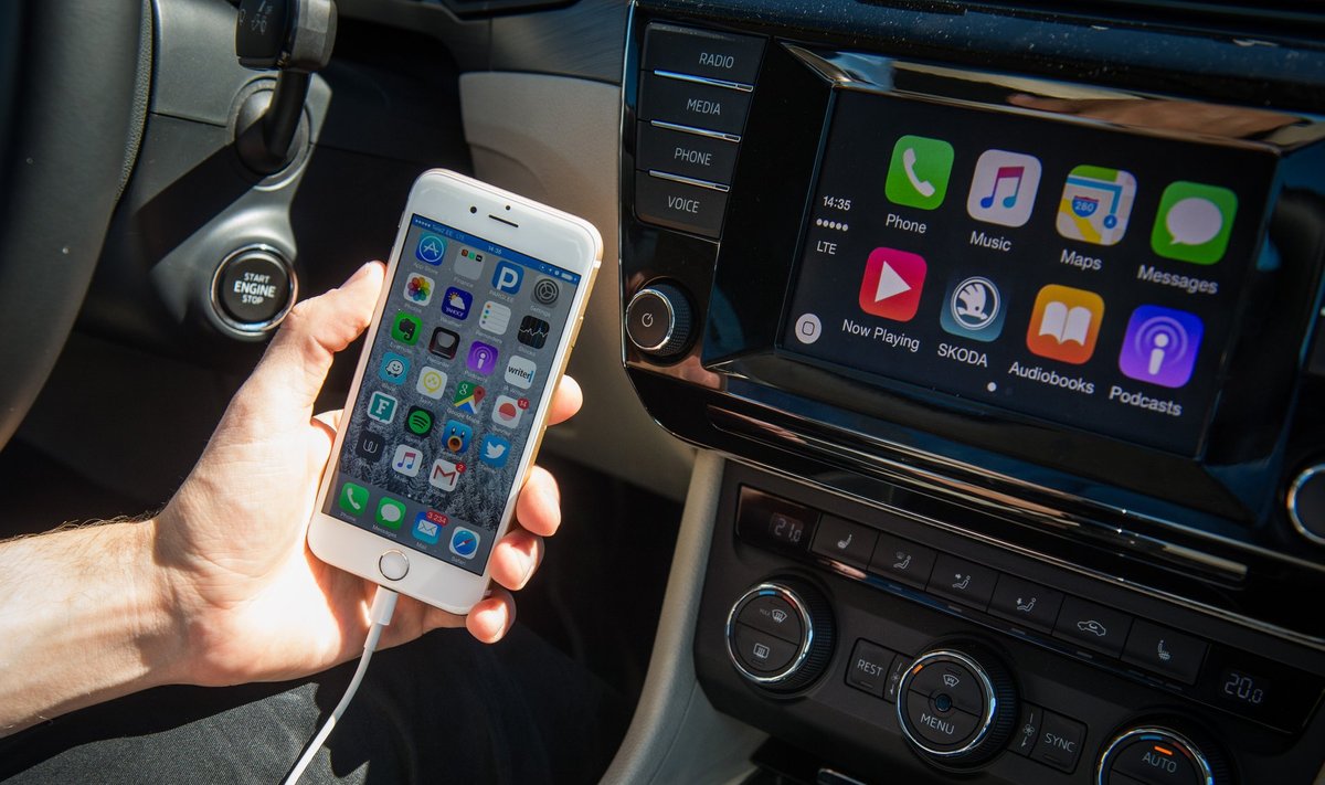 Apple CarPlay uues Škoda Superb autos