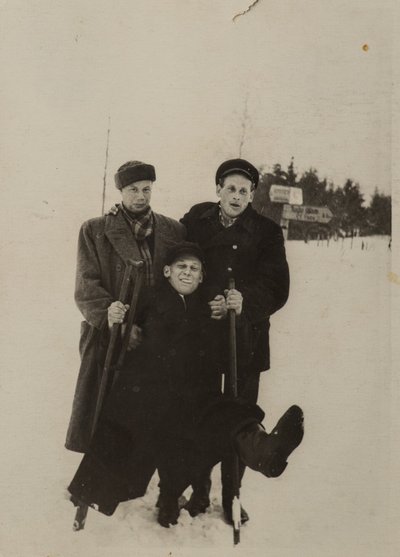 1950-ndate lõpp. Enn kinnitab, et tal pole puuduva jala tõttu miski tegemata jäänud, ainult tantsumees pole ta olnud.