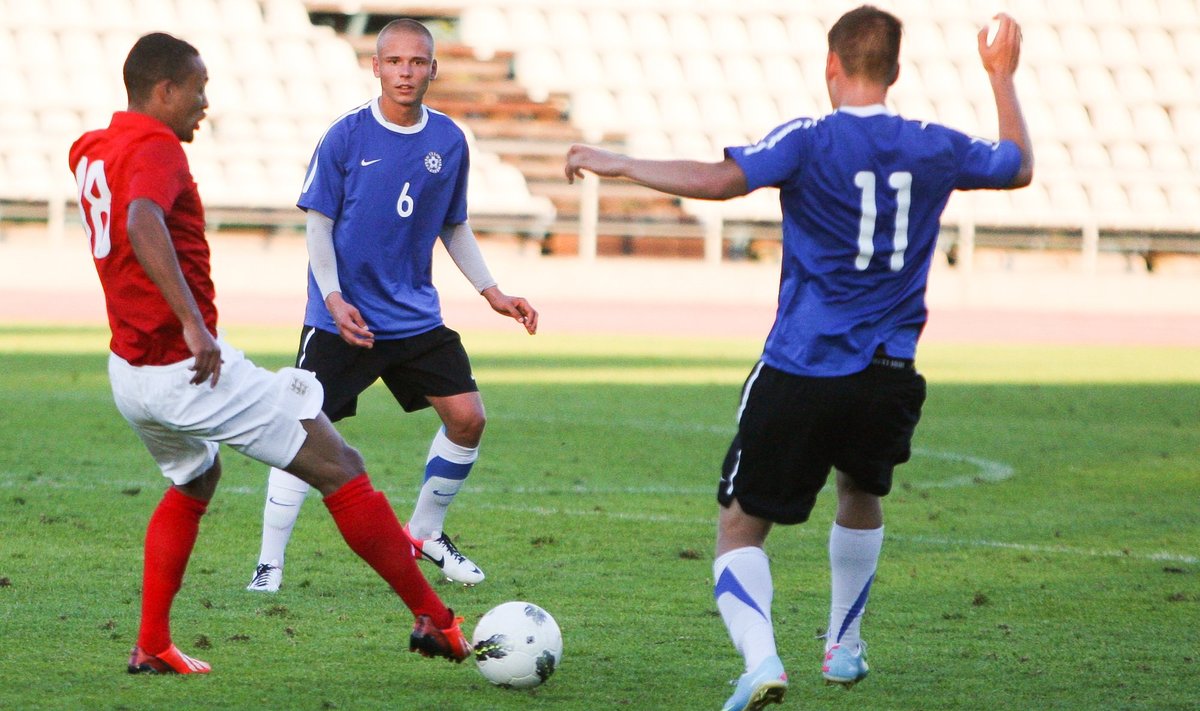 Eesti jalgpalli noortekoondis mängus Inglismaaga