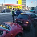 ФОТО: У торгового центра Järve в Таллинне произошла цепная авария