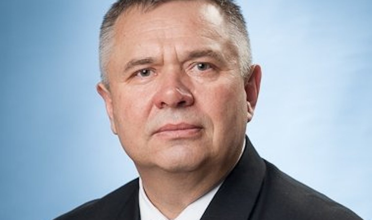 Jüri Saar, Tartu ülikooli kriminoloogia professor.
