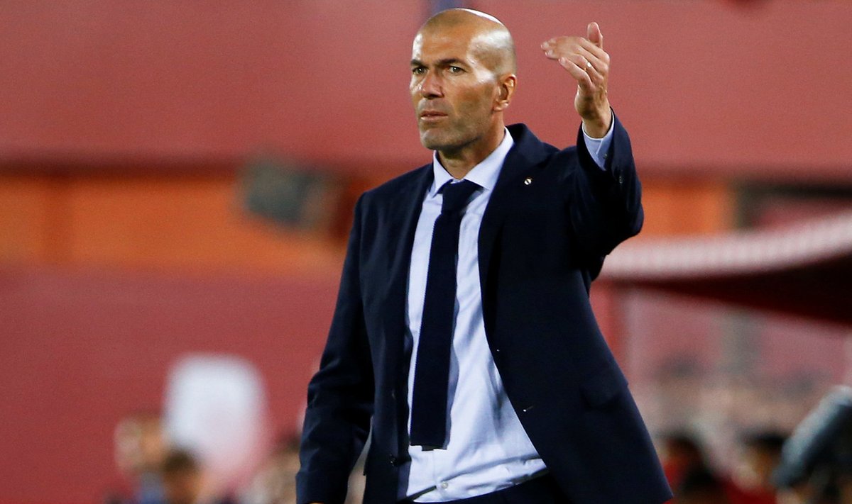 Madridi Reali peatreener Zinedine Zidane