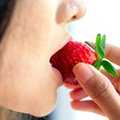 Чем полезна клубника для женщин: уникальные свойства ягоды