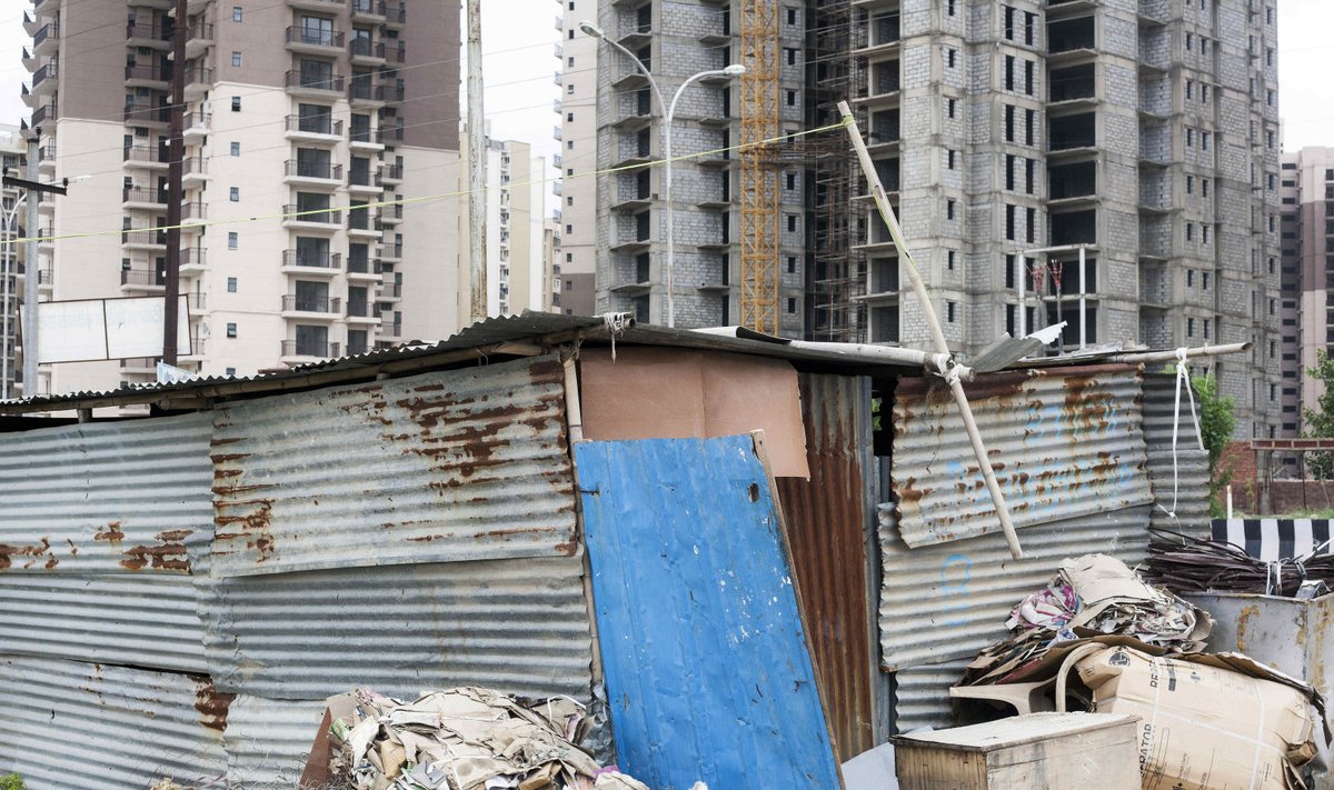 Indias Noidas asuvad korruselamud ei saa kuidagi valmis