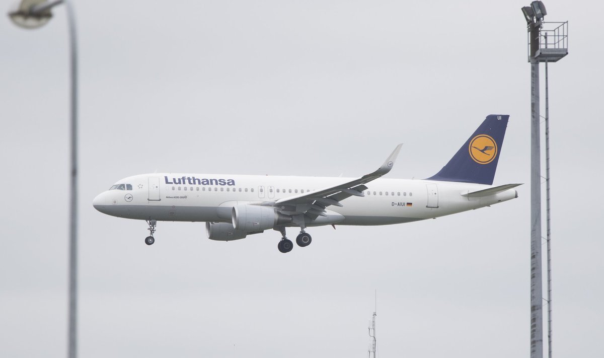 Lufthansa lennuk