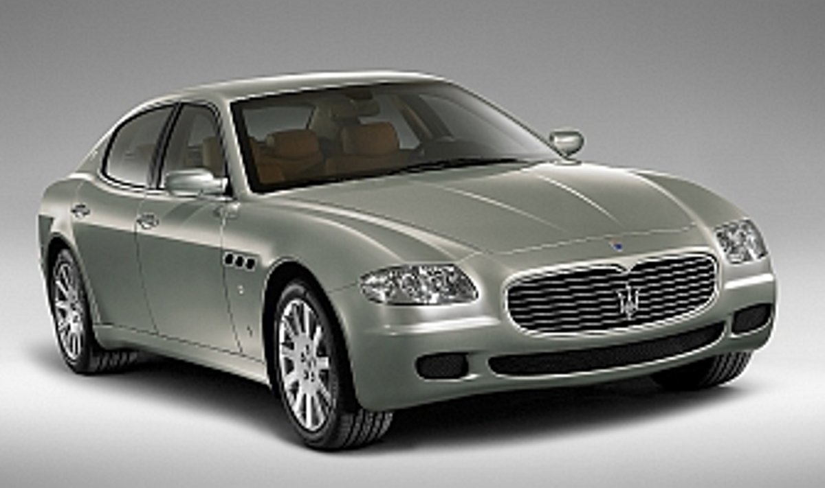 PILTILUS ITAALLANE: Maserati Quattroporte. Maserati