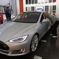 Hinnang Teslale: nimi "autopiloot" on eksitav