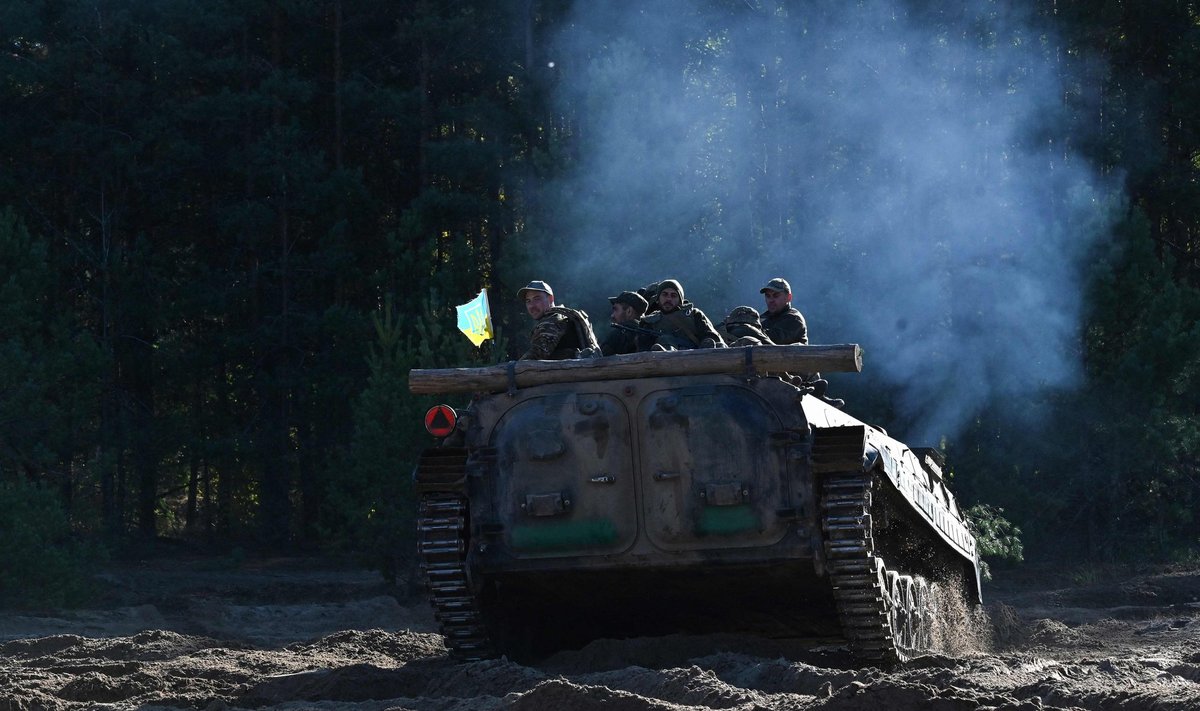 Ukrainlaste õppused Tšernihivi piirkonnas.