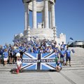 DELFI FOTOD ANCONAST | „Eesti! Eesti!“ Võrkpallifännid kogunesid enne EM-i otsustavat mängu ühisele rongkäigule