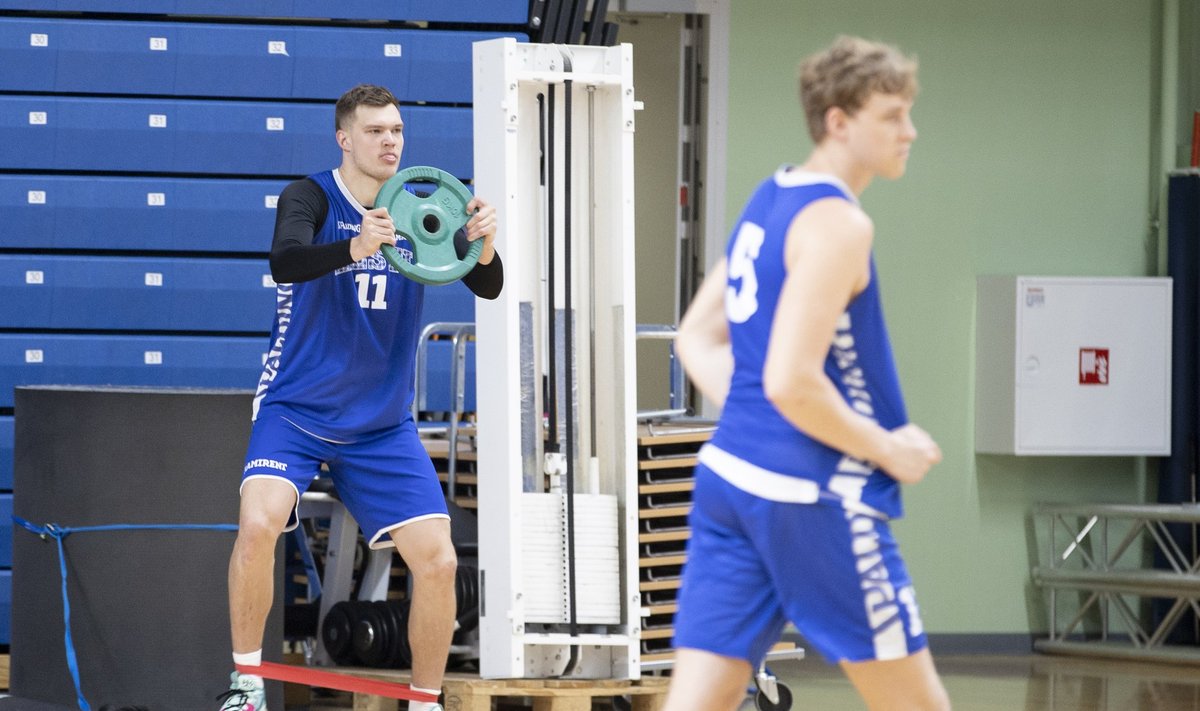 Maik-Kalev Kotsar rassimas Kalevi Spordihallis