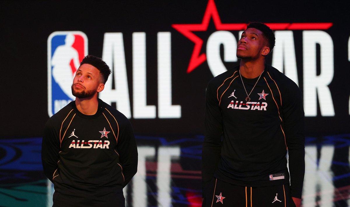 Stephen Curry (vasakul) ja Giannis Antetokounmpo vedasid oma tiimid kahel viimasel hooajal NBA meistriks. Kas juunis tuleb lisa?