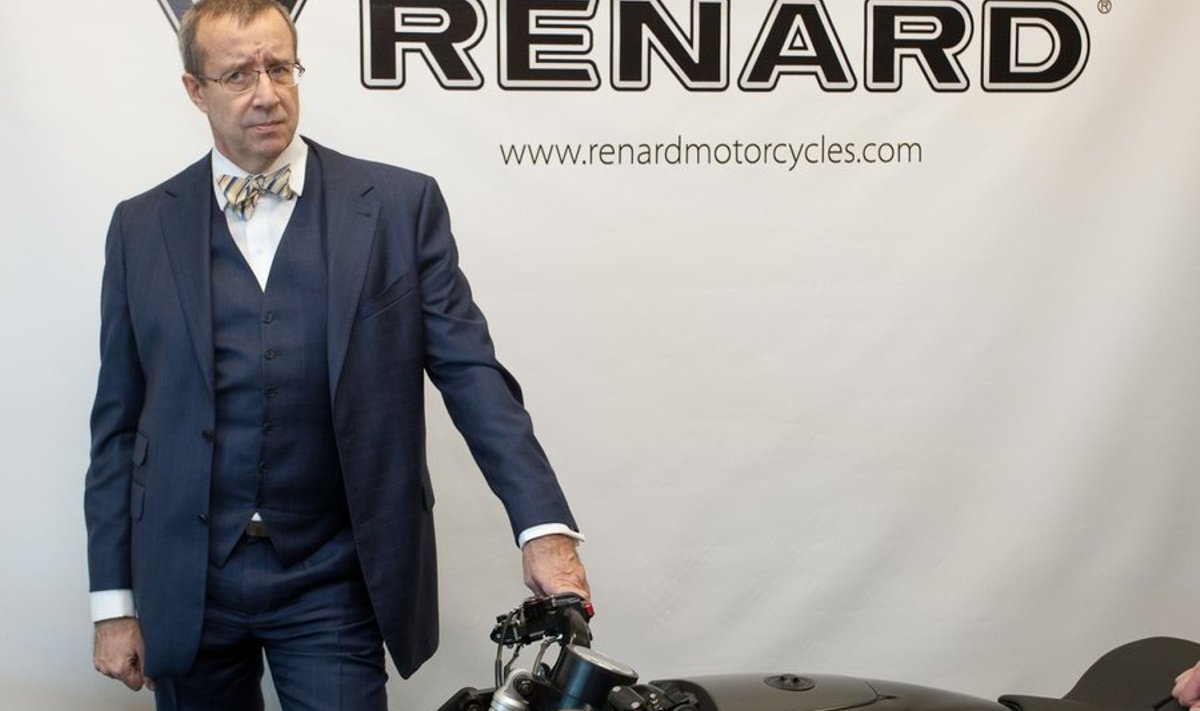 Vabariigi President külastamas ettevõtet Renard Motorcycles