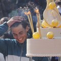 FOTOD/VIDEO: Sünnipäevalaps Nadal sai väljakult lahkudes kaasa hiiglasliku tordi