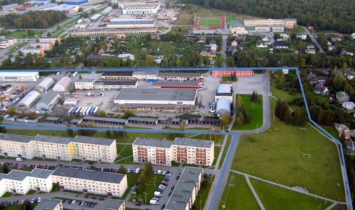 Linna planeeritav keskus Tule, Pärnasalu ja Koondise tänava tööstuspiirkonnas on fotol tähistatud sinise joonega