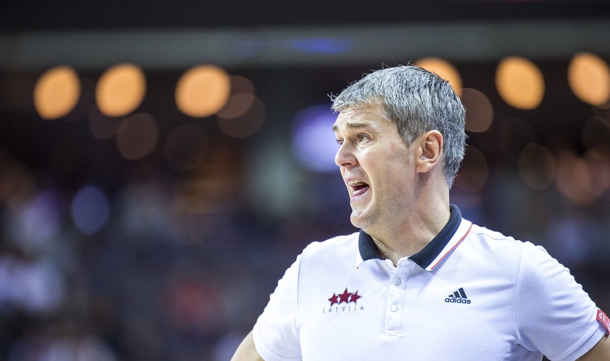 Ainars Bagatskis lahkus ametist pärast seitset aastat Läti treeneripingil