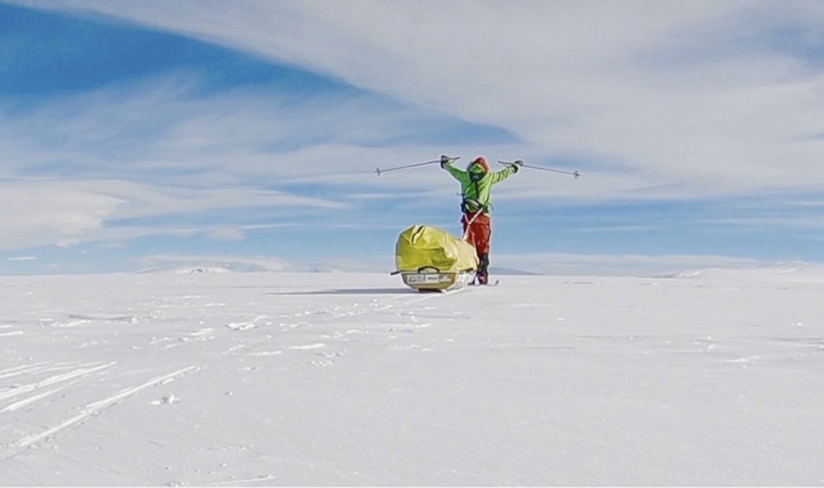 Colin O'Brady eile Antarktikas oma reisi lõpu eel.