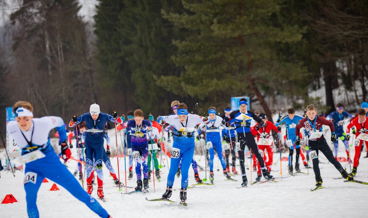 Ühisstart. Esiplaanil noorte Euroopa meistrivõistlustelt neli medalit võitnud Olle Ilmar Jaama.