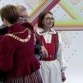 FOTO | Vastuvõtu liigutavaim hetk - omal jalal astunud Mart Laar sai president Kersti Kaljulaidilt sooja embuse
